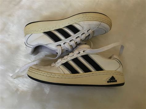 old school adidas tennis shoes.